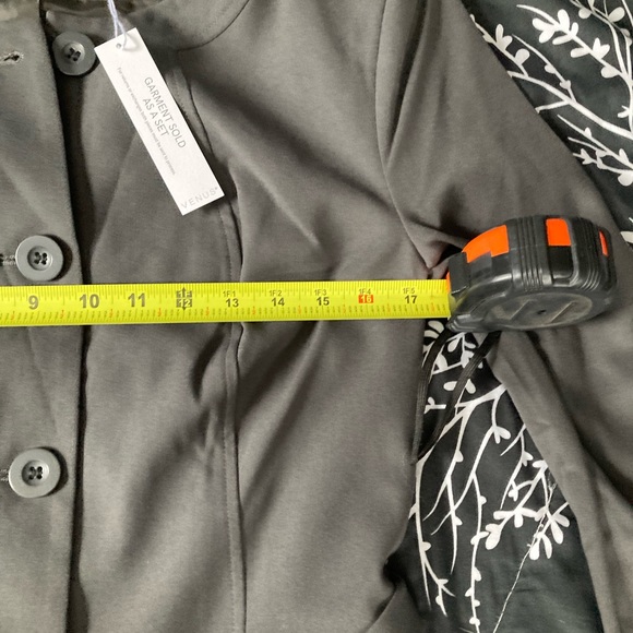 Women’s grey blazer - Picture 12 of 15